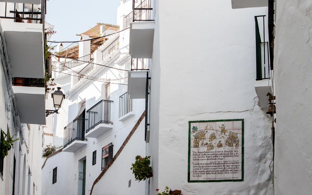 Meningkatkan Keterampilan Ekonomi Masyarakat Desa Galur