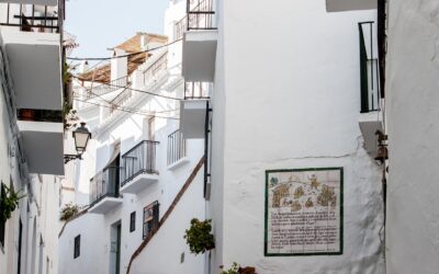 Meningkatkan Keterampilan Ekonomi Masyarakat Desa Galur